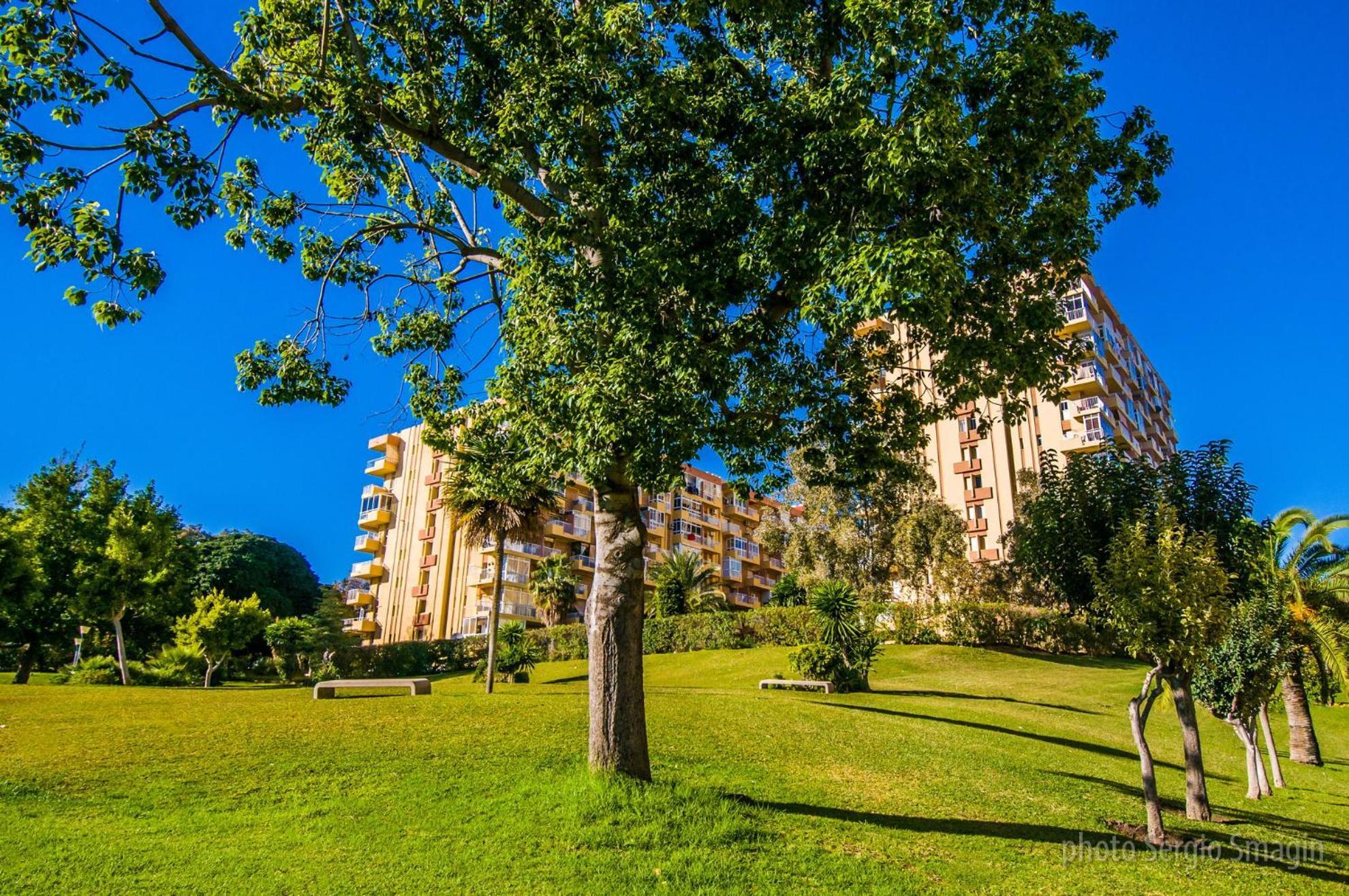 532 Minerva Apartamentos- Vistas Al Mar Y A La Piscina - Excelente Ubicacion Benalmádena Eksteriør billede